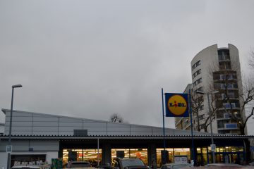 Fire Breaks Out At Lidl Supermarket In Ashford